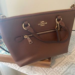 Authentic Coach Small Brown Cross Body
